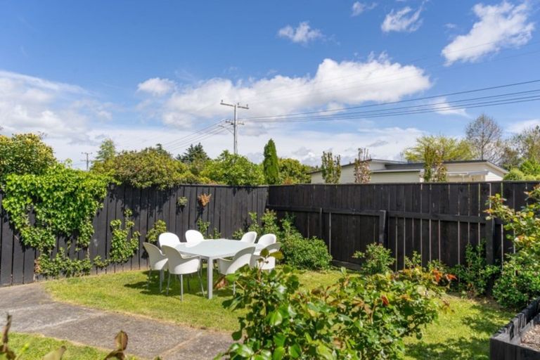 Photo of property in 74 Naples Street, Martinborough, 5711