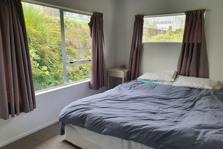 Photo of property in 13b Burdendale Grove, Churton Park, Wellington, 6037