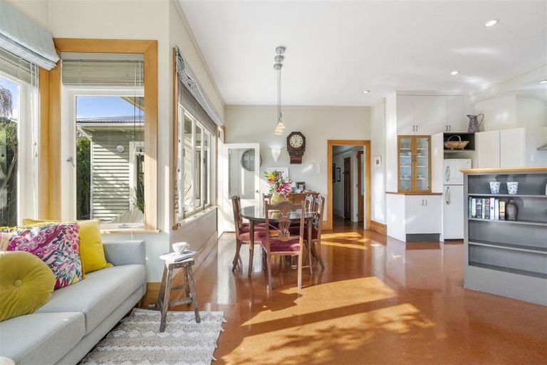 Photo of property in 5 Macky Avenue, Devonport, Auckland, 0624