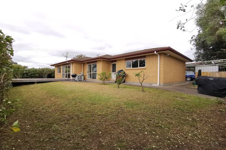 Photo of property in 49 Crawford Avenue, Mangere Bridge, Auckland, 2022