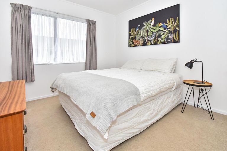 Photo of property in 113 Carnoustie Drive, Wattle Downs, Auckland, 2103