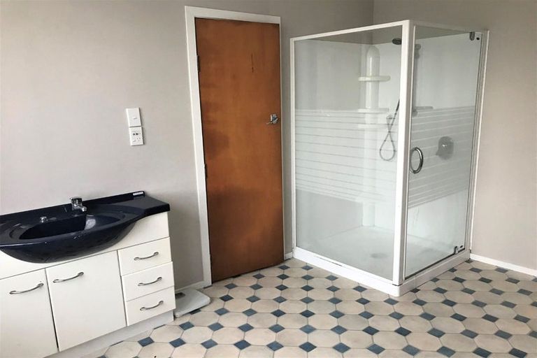 Photo of property in 89 Porikapa Road, Warea, New Plymouth, 4381