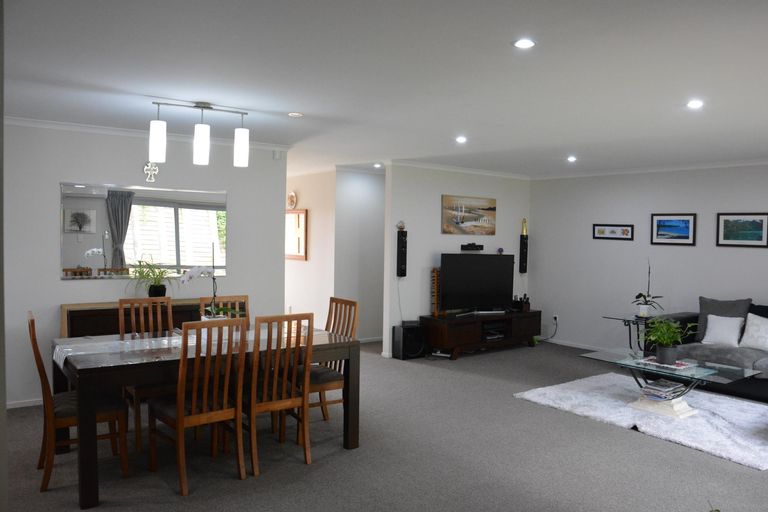 Photo of property in 16c Cyrus Street, Whalers Gate, New Plymouth, 4310