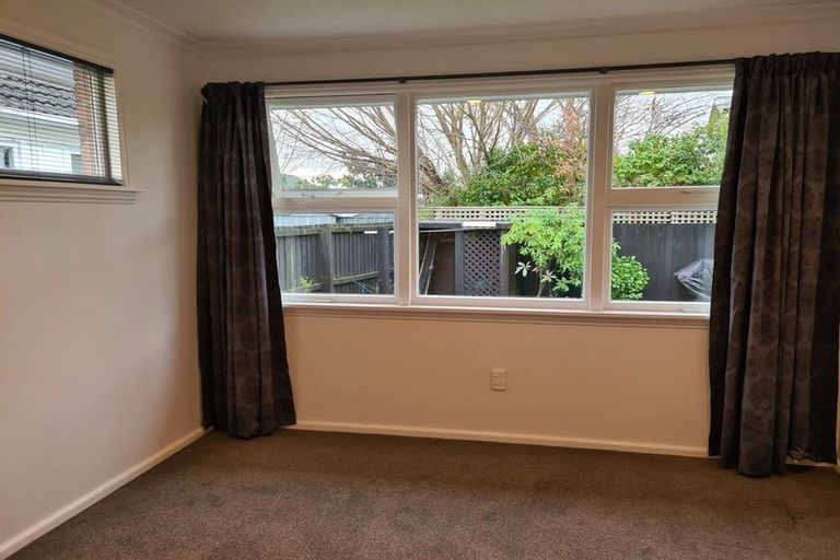 Photo of property in 2/186a Wairakei Road, Bryndwr, Christchurch, 8053