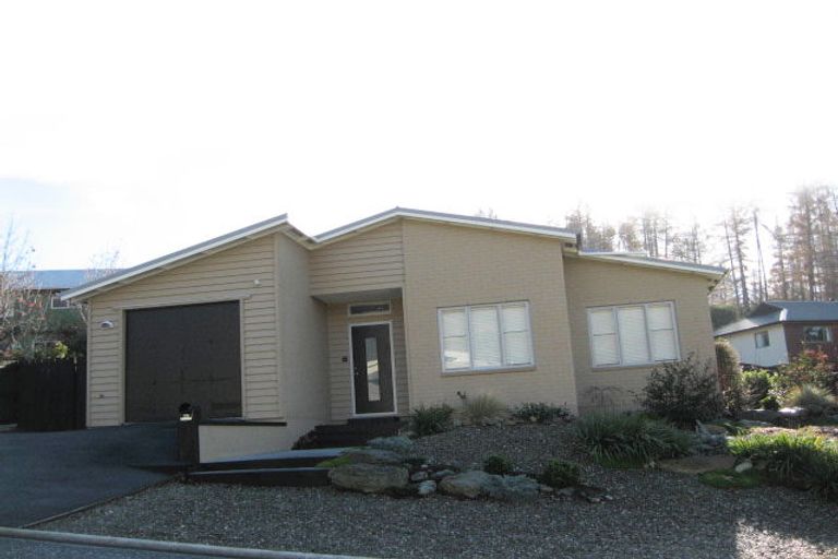 Photo of property in 62 Bills Way, Wanaka, 9305