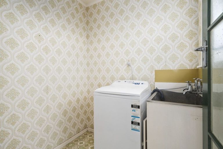 Photo of property in 19 Apollo Parade, Milson, Palmerston North, 4414