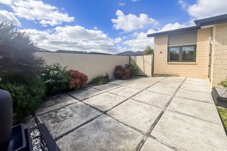 Photo of property in 86 Rosalie Terrace, Kelvin Grove, Palmerston North, 4414