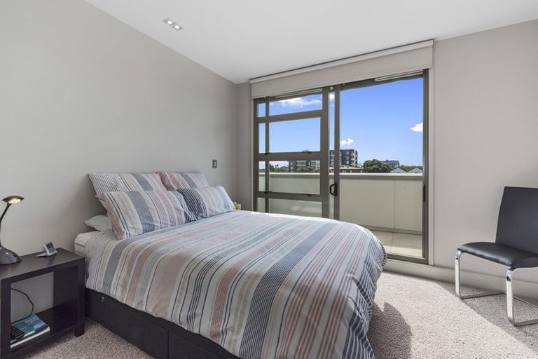 Photo of property in Maison Apartments, 307/16 Huron Street, Takapuna, Auckland, 0622