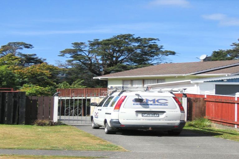 Photo of property in 54a Larchmont Grove, Totara Park, Upper Hutt, 5018