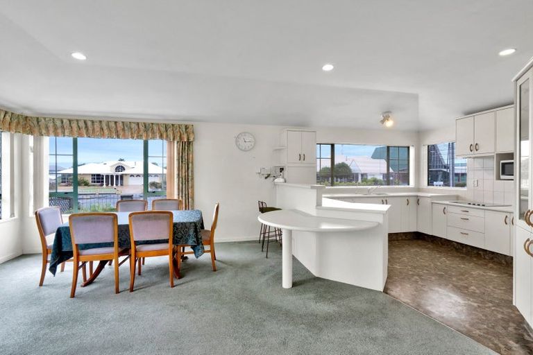 Photo of property in 87 Miranda Street, Stratford, 4332