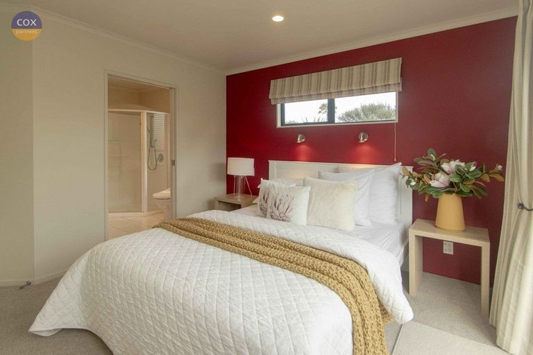 Photo of property in 16a Burness Road, Greenmeadows, Napier, 4112