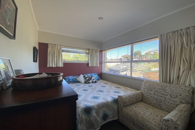 Photo of property in 10 Robin Lane, Browns Bay, Auckland, 0630
