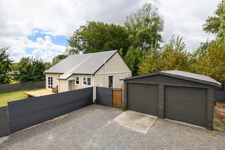 Photo of property in 71d Avenue Road, Foxton, 4814