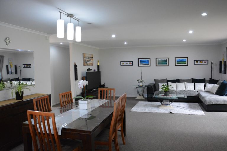 Photo of property in 16c Cyrus Street, Whalers Gate, New Plymouth, 4310