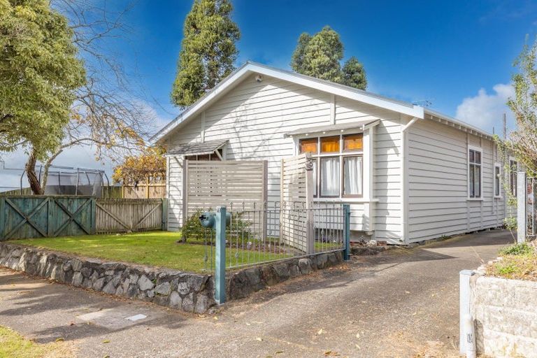 Photo of property in 71 Fraser Street, Te Awamutu, 3800