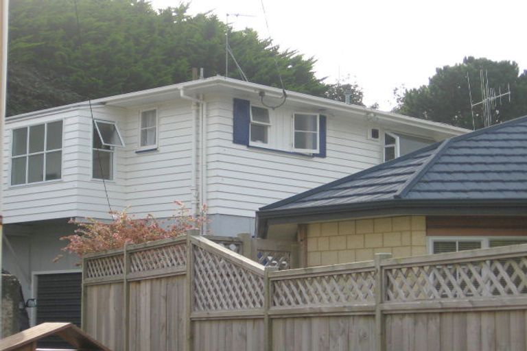 Photo of property in 20a Redwood Avenue, Tawa, Wellington, 5028