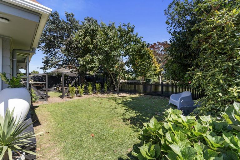 Photo of property in 14 Lickfold Lane, Pukete, Hamilton, 3200