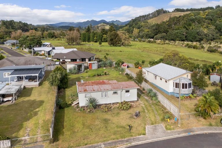 Photo of property in 126 Hampton Road, Whangamata, 3620