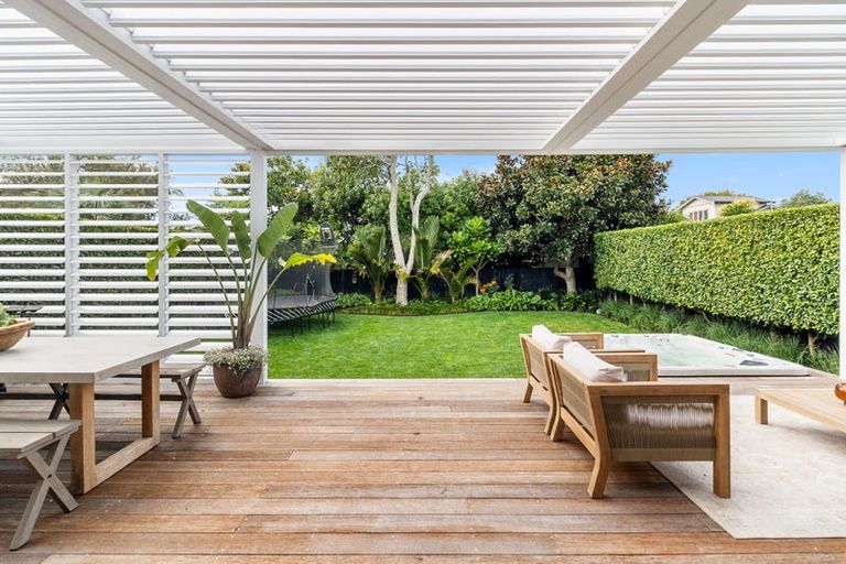 Photo of property in 18 Pine Street, Mount Eden, Auckland, 1041