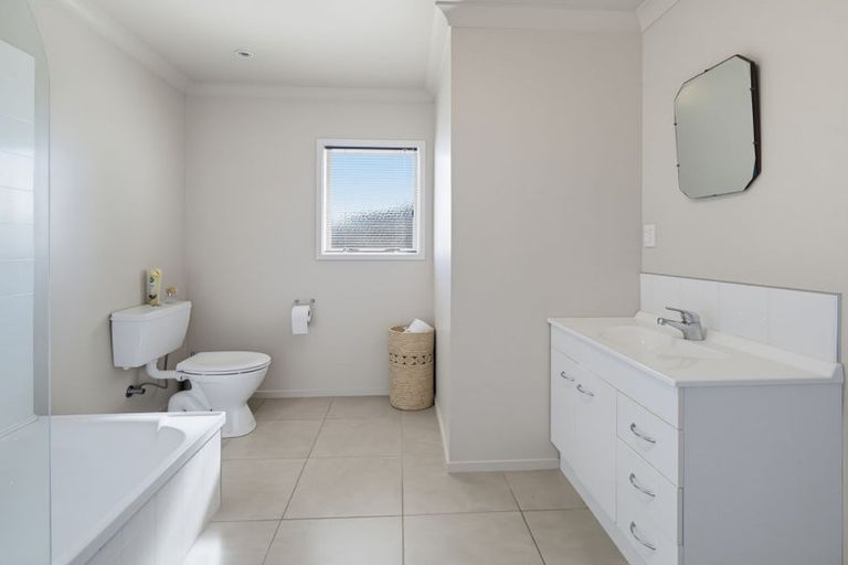 Photo of property in 76 Margate Avenue, Flaxmere, Hastings, 4120