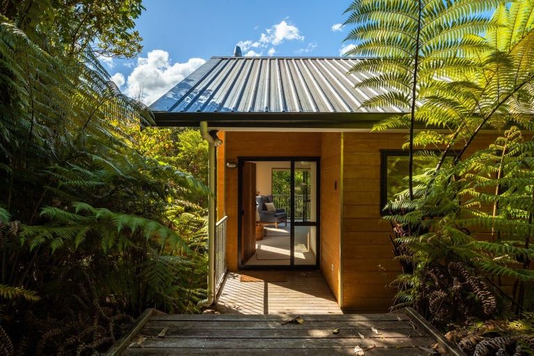 Photo of property in 672 Moetapu Bay Road, Moetapu Bay, Picton, 7282