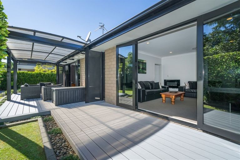 Photo of property in 170a Victoria Avenue, Hokowhitu, Palmerston North, 4410