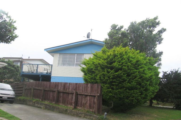 Photo of property in 84 Conclusion Street, Ascot Park, Porirua, 5024