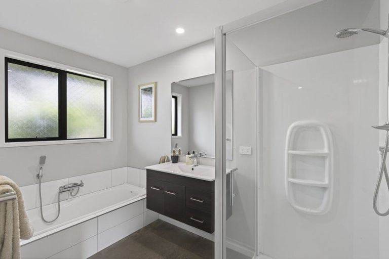 Photo of property in 4a James Drive, Bell Block, New Plymouth, 4312