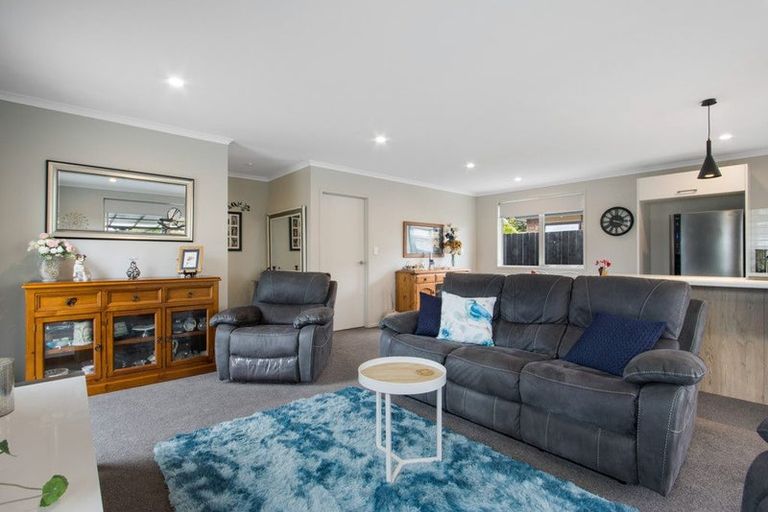 Photo of property in 6 Opou Place, Katikati, 3129