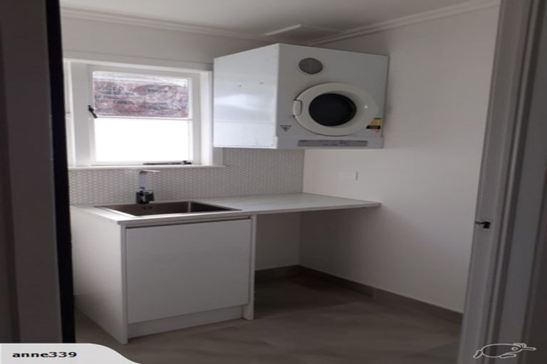 Photo of property in 29 Cassino Street, Bayswater, Auckland, 0622