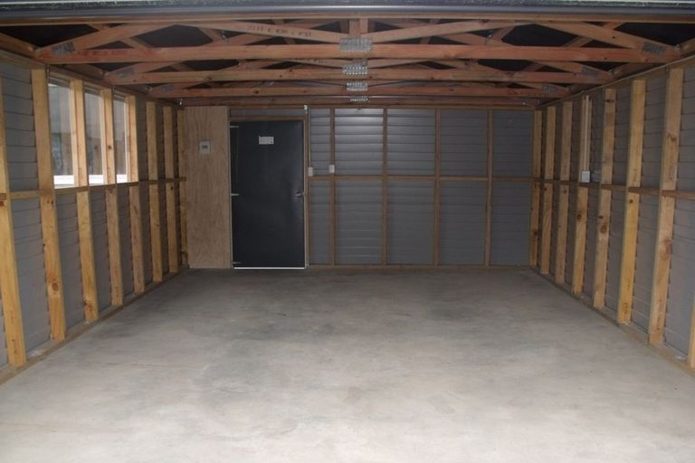 Photo of property in 21 Flanders Avenue, Onekawa, Napier, 4110