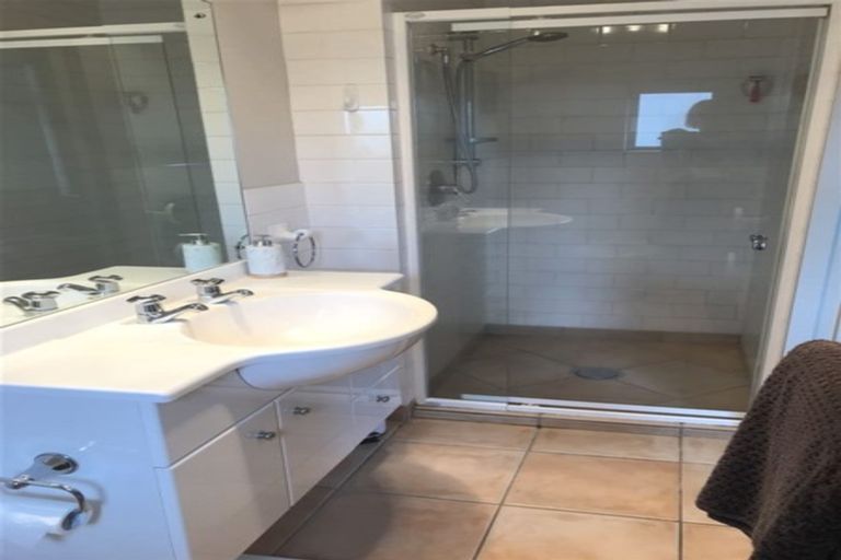 Photo of property in 24 Brockworth Place, Riccarton, Christchurch, 8011