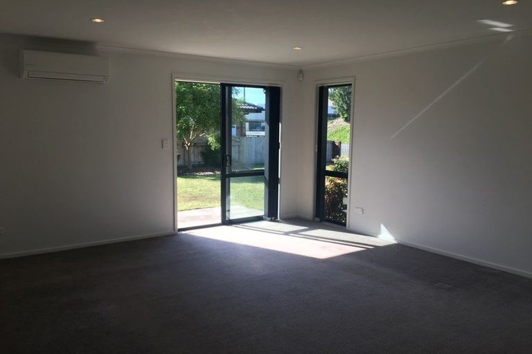 Photo of property in 182 Doncaster Drive, Papamoa Beach, Papamoa, 3118