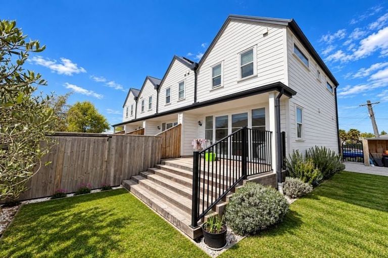 Photo of property in 1/33 Edmonds Street, Woolston, Christchurch, 8062