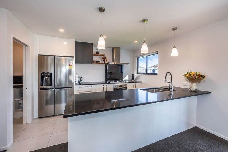 Photo of property in 37 Wigmore Crescent, Rolleston, 7615