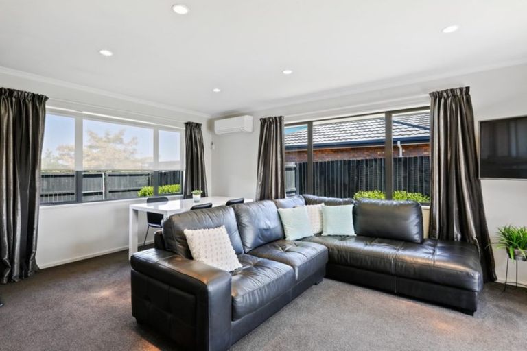 Photo of property in 17 Mccauley Street, Rolleston, 7614