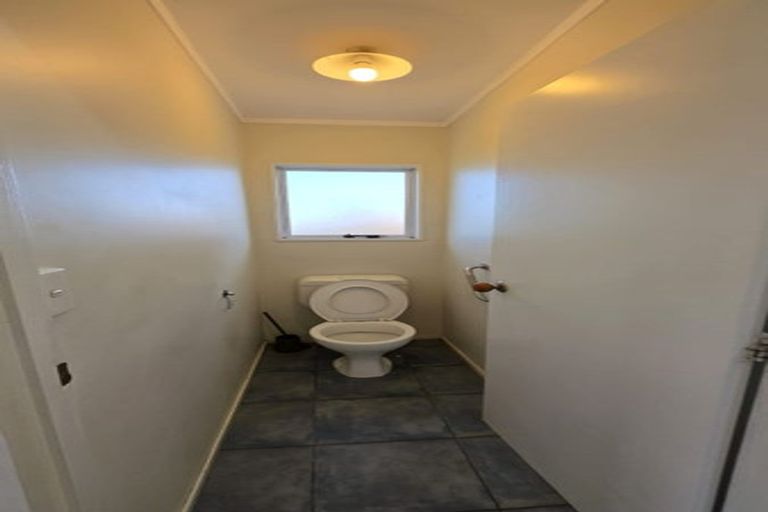 Photo of property in 27b Sutton Crescent, Papakura, 2110