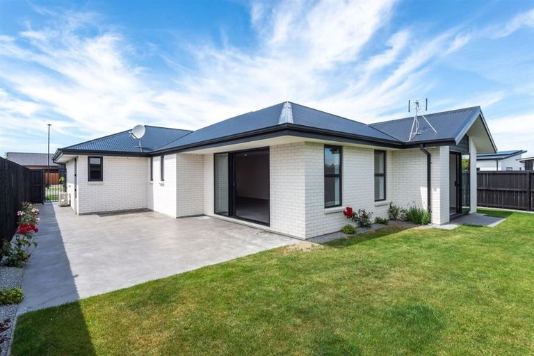 Photo of property in 9 Leader Street, Marshland, Christchurch, 8083