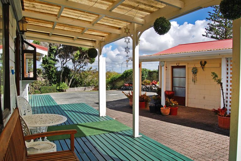 Photo of property in 1870 State Highway 1, Kaiwaka, 0573