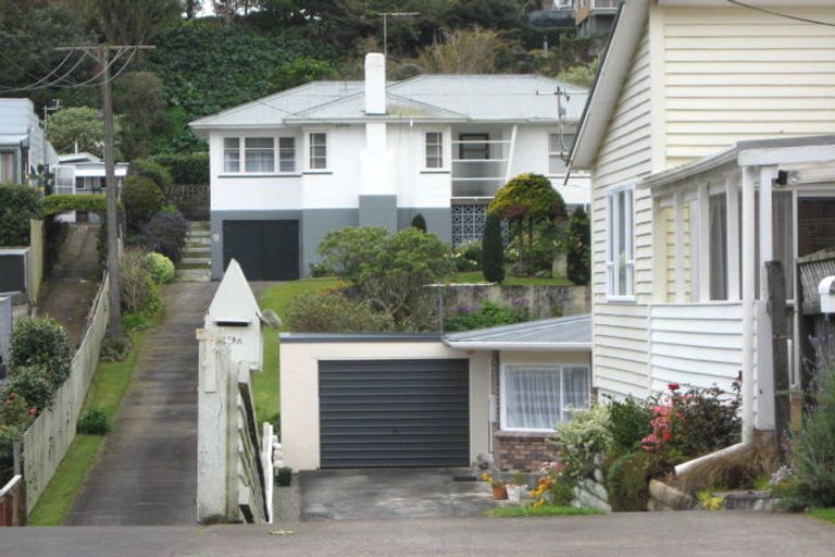 Photo of property in 19a Lorna Street, Lynmouth, New Plymouth, 4310