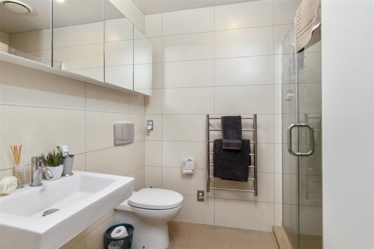 Photo of property in Maison Apartments, 107/16 Huron Street, Takapuna, Auckland, 0622