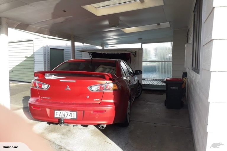 Photo of property in 16 Andes Avenue, Mangere Bridge, Auckland, 2022