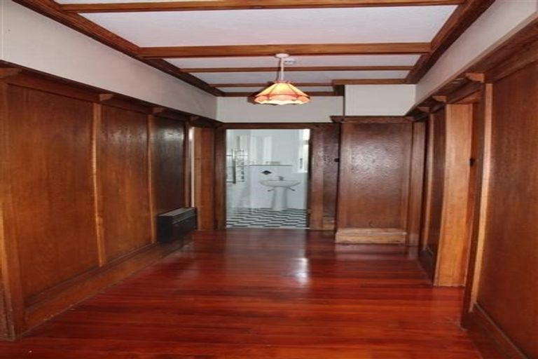 Photo of property in 13 Townsend Road, Miramar, Wellington, 6022