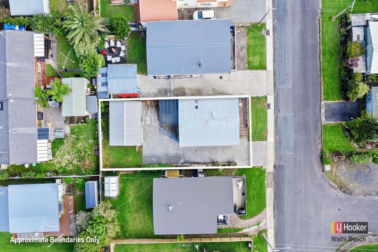 Photo of property in 17 Brighton Road, Waihi Beach, 3611