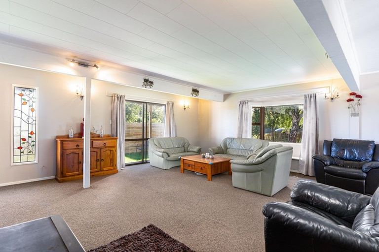 Photo of property in 2984 Cheltenham Hunterville Road, Cheltenham, Feilding, 4777