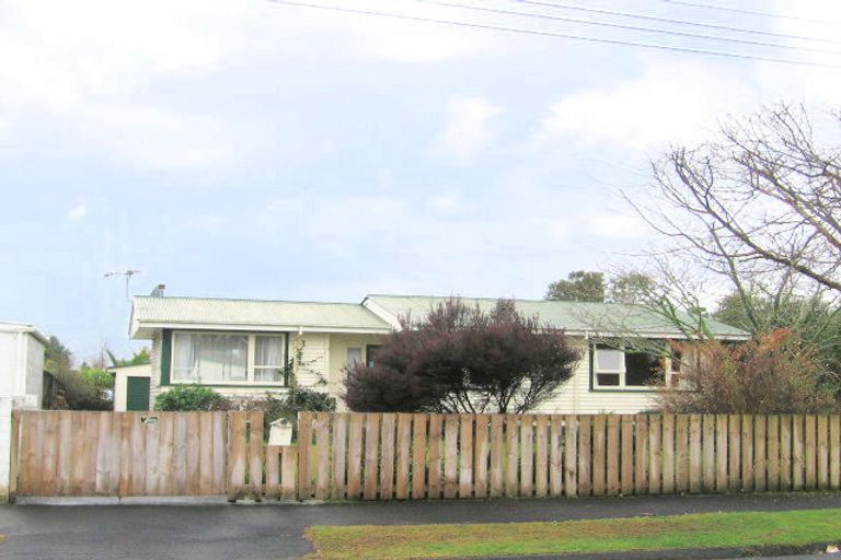 Photo of property in 3 Anthony Crescent, Bader, Hamilton, 3206