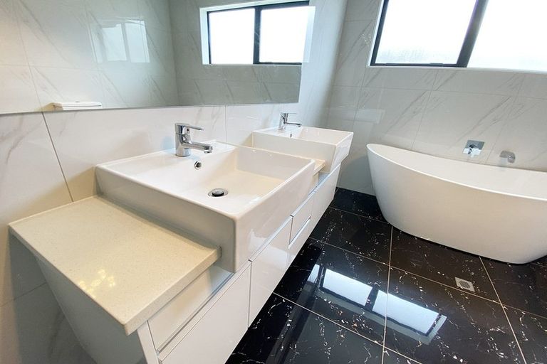 Photo of property in 41 Castlebane Drive, Flat Bush, Auckland, 2019