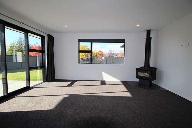 Photo of property in 6 Brooke Place, Alexandra, 9320