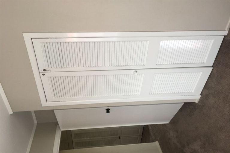 Photo of property in 34 Rollerson Street, Papakura, 2110