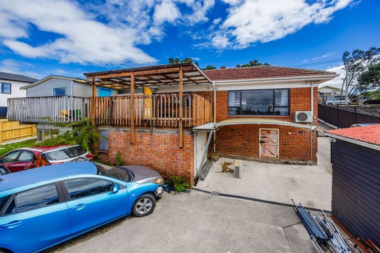 Photo of property in 52 Hillcrest Road, Papatoetoe, Auckland, 2025